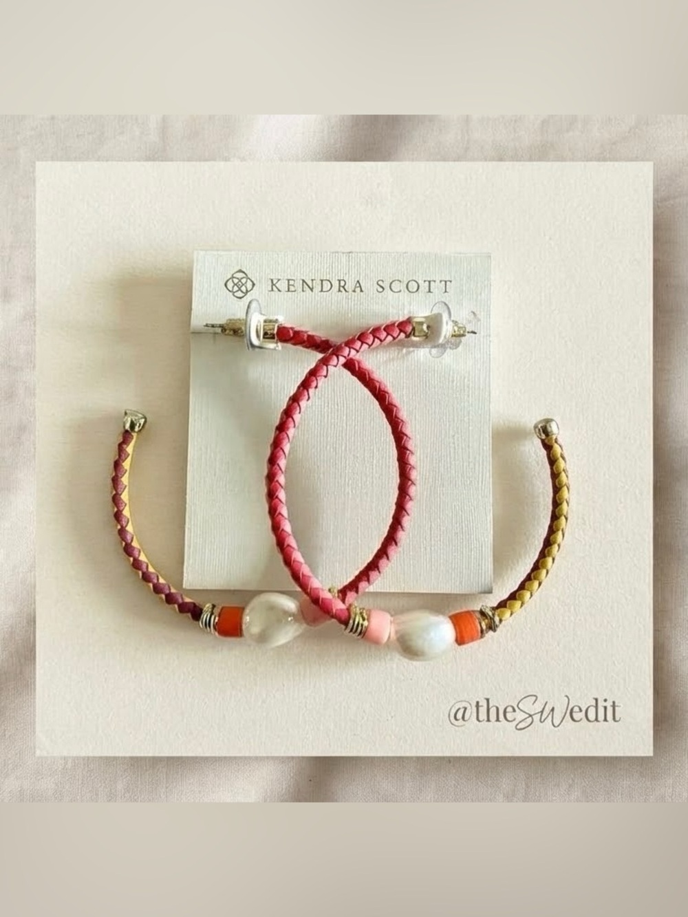 Kendra Scott Coral Mix Raven Hoop Earrings (NWT)